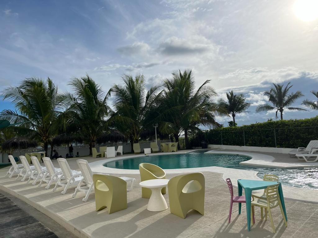 Playa La Barqueta , Las Olas Tower Front ダビッド エクステリア 写真