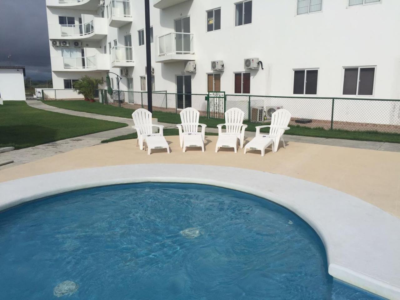 Playa La Barqueta , Las Olas Tower Front ダビッド エクステリア 写真
